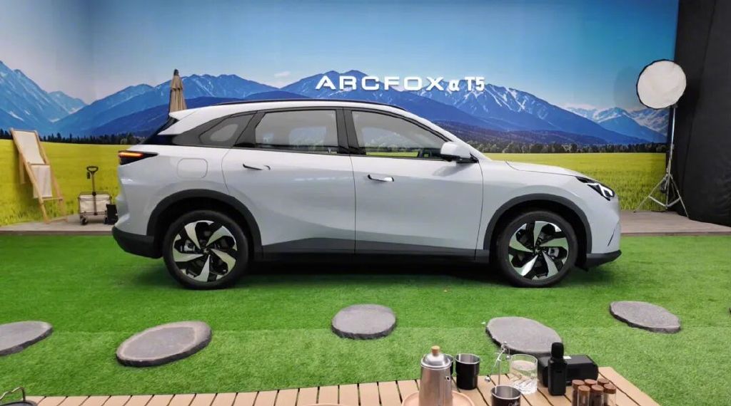 12萬就能買增程中型SUV了?