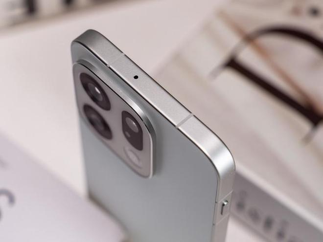 Find X9絨砂工藝加持 美感手感一個都不能少