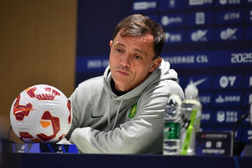 輸完深圳新鵬城再輸青島海牛,淪為送分童子的北京國安左右中超保級形勢