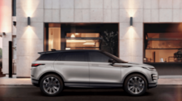 自己主動把價格打下來,23.98萬起的攬勝極光L,到底有多香?