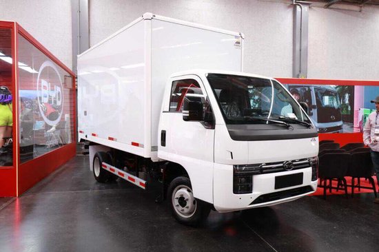 比亞迪全新純電轎卡及廂式貨車亮相拉美最大商用車展